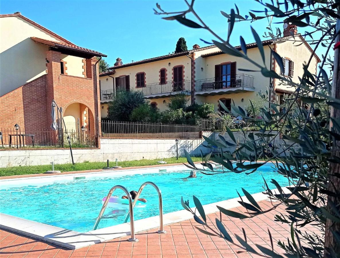Vila Il Giardino Delle Erbe Badia  Exteriér fotografie